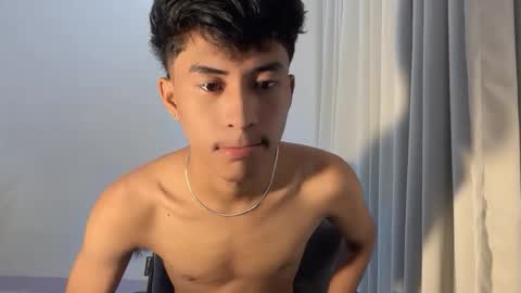 ur_fuckerbttm online show from 11/29/25, 03:09