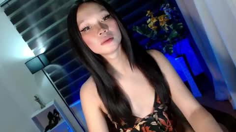 Snapshot of ur_hot_fantasyxxx chatting on 09/20/25, 08:04 Saina Gonzales online show from 09/20/25, 08:04