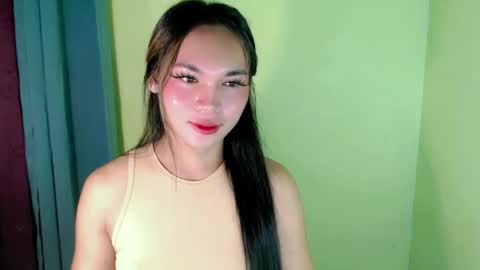 QUEENSY online show from 02/20/25, 06:35