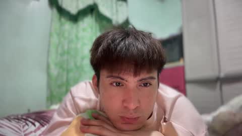 Snapshot of ur_jayqutee chatting on 09/18/25, 06:54 Ur jayqutee online show from 09/18/25, 06:54