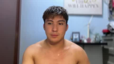 Snapshot of ur_jayqutee chatting on 10/21/25, 05:19 Ur jayqutee online show from 10/21/25, 05:19