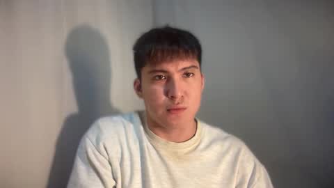 Snapshot of ur_jayqutee chatting on 11/16/25, 02:22 Ur jayqutee online show from 11/16/25, 02:22