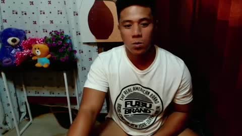 Snapshot of ur_pinoydave chatting on 12/29/24, 09:50 Dave online show from 12/29/24, 09:50