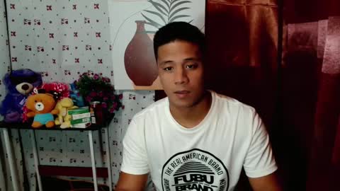 Snapshot of ur_pinoydave chatting on 01/21/25, 07:06 Dave online show from 01/21/25, 07:06