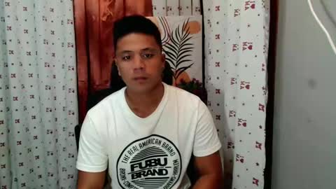 Snapshot of ur_pinoydave chatting on 02/15/25, 09:59 Dave online show from 02/15/25, 09:59