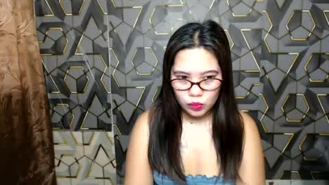 ur_prettychelsie18 online show from 06/16/26, 12:46