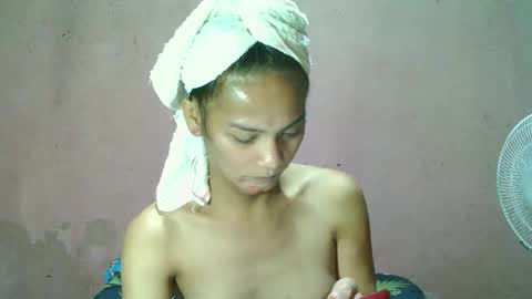 ur_sexybabe_ehra online show from 04/27/26, 12:47