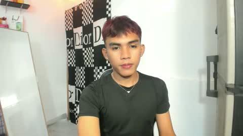 Snapshot of ur_shan21 chatting on 06/01/26, 06:15 ur_shan21 online show from 06/01/26, 06:15