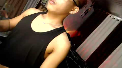 Snapshot of ur_shan21 chatting on 06/23/26, 07:45 ur_shan21 online show from 06/23/26, 07:45