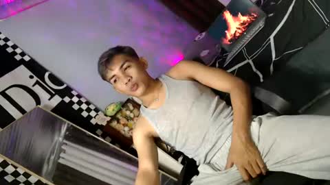 Snapshot of ur_shan21 chatting on 07/04/26, 05:57 ur_shan21 online show from 07/04/26, 05:57
