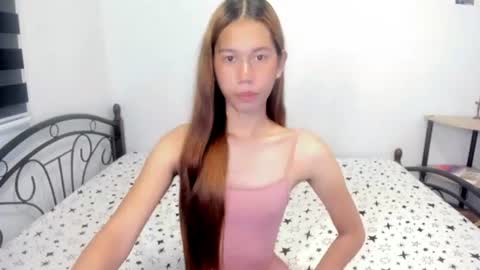 Snapshot of urasian_clar chatting on 07/13/26, 01:08 Claire online show from 07/13/26, 01:08