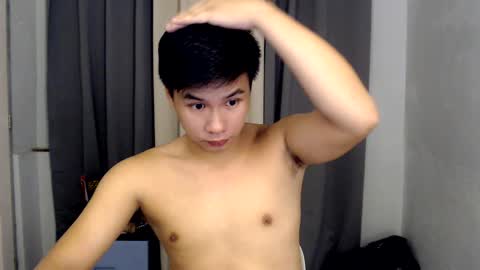 Snapshot of urasian_hardcockxx chatting on 02/06/25, 07:35 milly online show from 02/06/25, 07:35