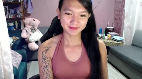 NEWRA  ALLISON online show from 03/03/25, 04:03