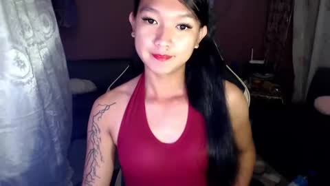 NEWRA  ALLISON online show from 03/04/25, 01:23