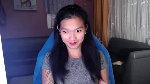 NEWRA  ALLISON online show from 10/31/25, 08:10