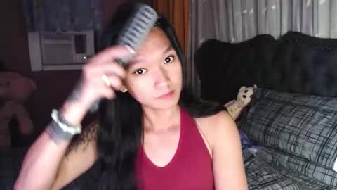 NEWRA  ALLISON online show from 01/12/26, 05:23