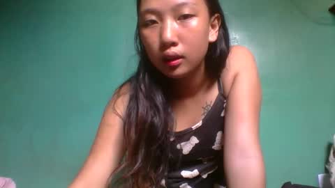 urasiangurl18 online show from 11/16/25, 02:28