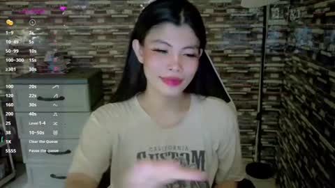 Snapshot of urasianpinayjudyxxx chatting on 07/17/26, 08:43 urasianpinayjudyxxx online show from 07/17/26, 08:43