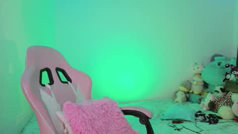 Danielle  online show from 03/31/26, 10:04