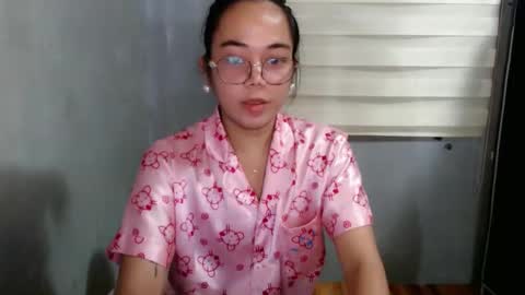 urbabydollx16 online show from 05/17/26, 04:32