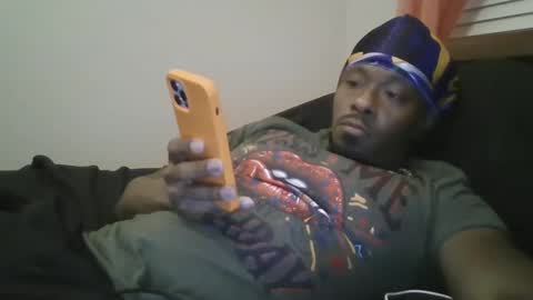 Snapshot of urbandicc214 chatting on 01/18/25, 03:09 UrbanDicc online show from 01/18/25, 03:09