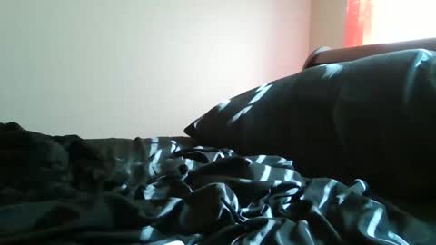 Snapshot of urbandicc214 chatting on 01/19/25, 07:26 UrbanDicc online show from 01/19/25, 07:26