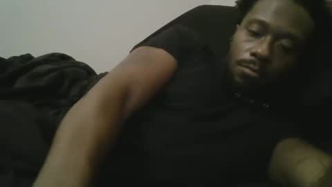 Snapshot of urbandicc214 chatting on 02/04/25, 03:00 UrbanDicc online show from 02/04/25, 03:00