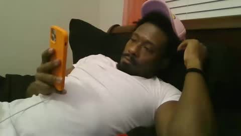 Snapshot of urbandicc214 chatting on 02/07/25, 03:23 UrbanDicc online show from 02/07/25, 03:23