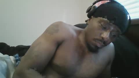 Snapshot of urbandicc214 chatting on 02/13/25, 10:22 UrbanDicc online show from 02/13/25, 10:22