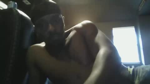 Snapshot of urbandicc214 chatting on 02/16/25, 09:38 UrbanDicc online show from 02/16/25, 09:38