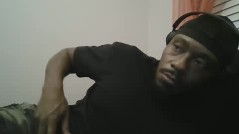 Snapshot of urbandicc214 chatting on 02/17/25, 04:20 UrbanDicc online show from 02/17/25, 04:20