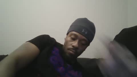 Snapshot of urbandicc214 chatting on 02/18/25, 10:47 UrbanDicc online show from 02/18/25, 10:47