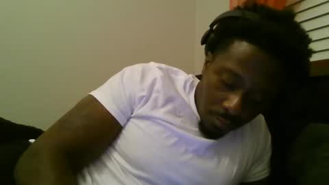 Snapshot of urbandicc214 chatting on 02/23/25, 01:02 UrbanDicc online show from 02/23/25, 01:02