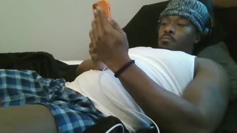 Snapshot of urbandicc214 chatting on 02/23/25, 02:35 UrbanDicc online show from 02/23/25, 02:35