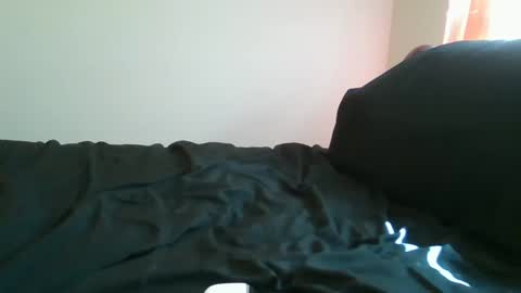 Snapshot of urbandicc214 chatting on 02/23/25, 08:11 UrbanDicc online show from 02/23/25, 08:11