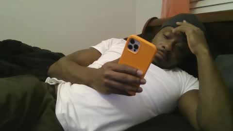 Snapshot of urbandicc214 chatting on 02/26/25, 01:53 UrbanDicc online show from 02/26/25, 01:53