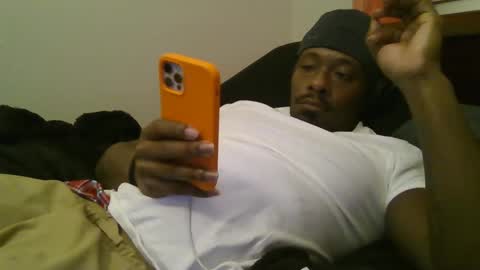 Snapshot of urbandicc214 chatting on 03/08/25, 04:45 UrbanDicc online show from 03/08/25, 04:45