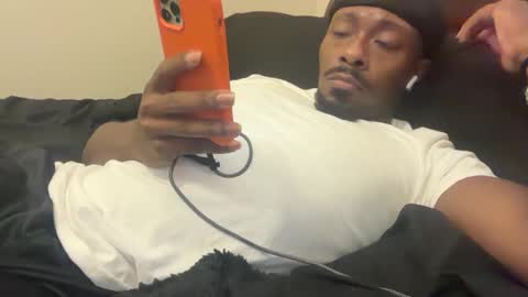 Snapshot of urbandicc214 chatting on 09/11/25, 12:44 UrbanDicc online show from 09/11/25, 12:44