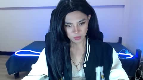 Miss alexa online show from 04/10/26, 07:02