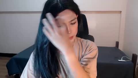 Miss alexa online show from 04/11/26, 07:24