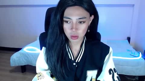 Miss alexa online show from 04/19/26, 06:46