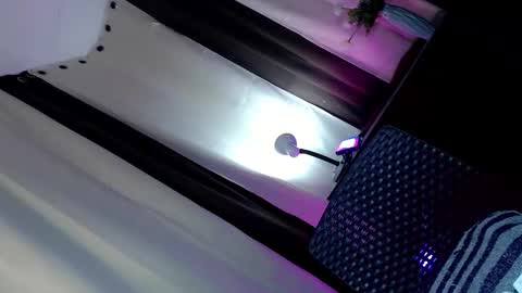 Haley Mhate online show from 09/23/25, 07:11