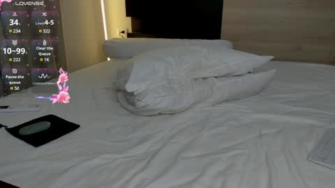 Ksenia Pterson online show from 12/08/24, 04:57