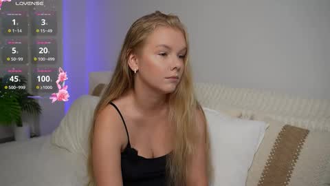 Ksenia Pterson online show from 09/17/25, 02:46