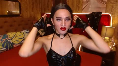 Snapshot of urcumgirlasiants chatting on 12/13/24, 02:43 KENDALL online show from 12/13/24, 02:43