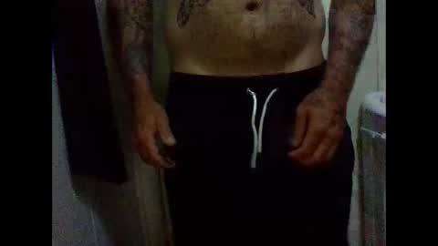 urdaddy875867 online show from 05/12/26, 06:32