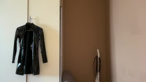 Margo online show from 04/10/26, 05:56