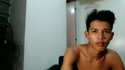 urdreamboy_clarin online show from 06/12/26, 03:22