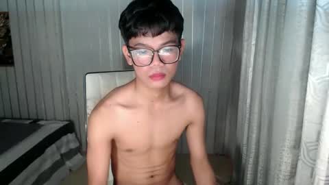 urdreamboy_doms online show from 03/23/26, 04:44