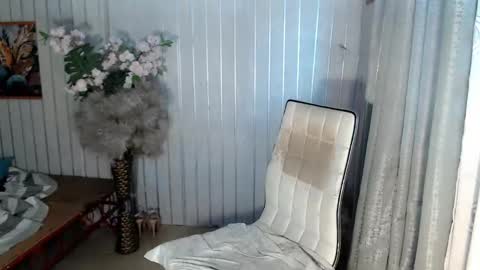 urdreamboy_doms online show from 04/02/26, 05:49